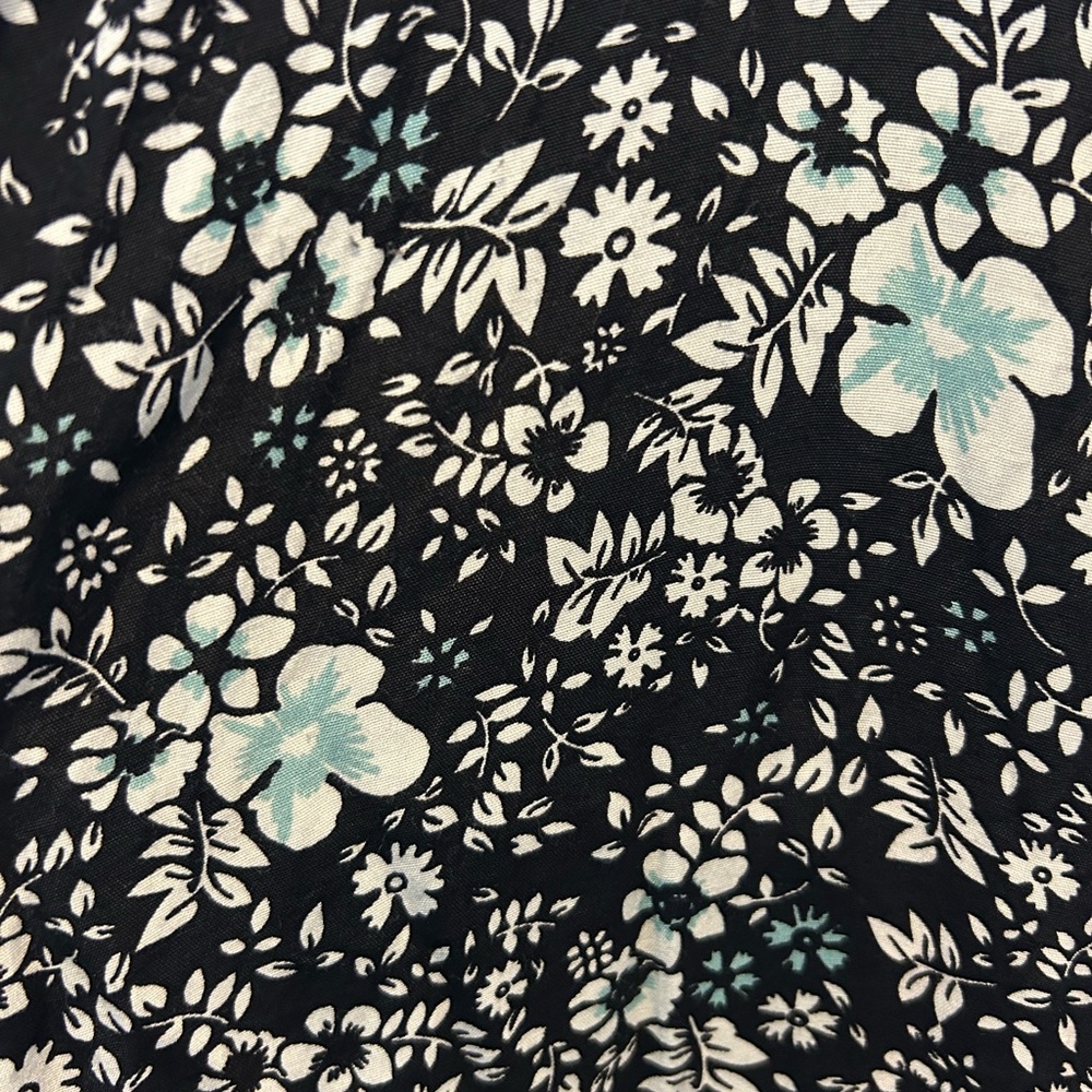 Anthropologie Free People  Black and White Floral Blouse - Picture 4 of 5